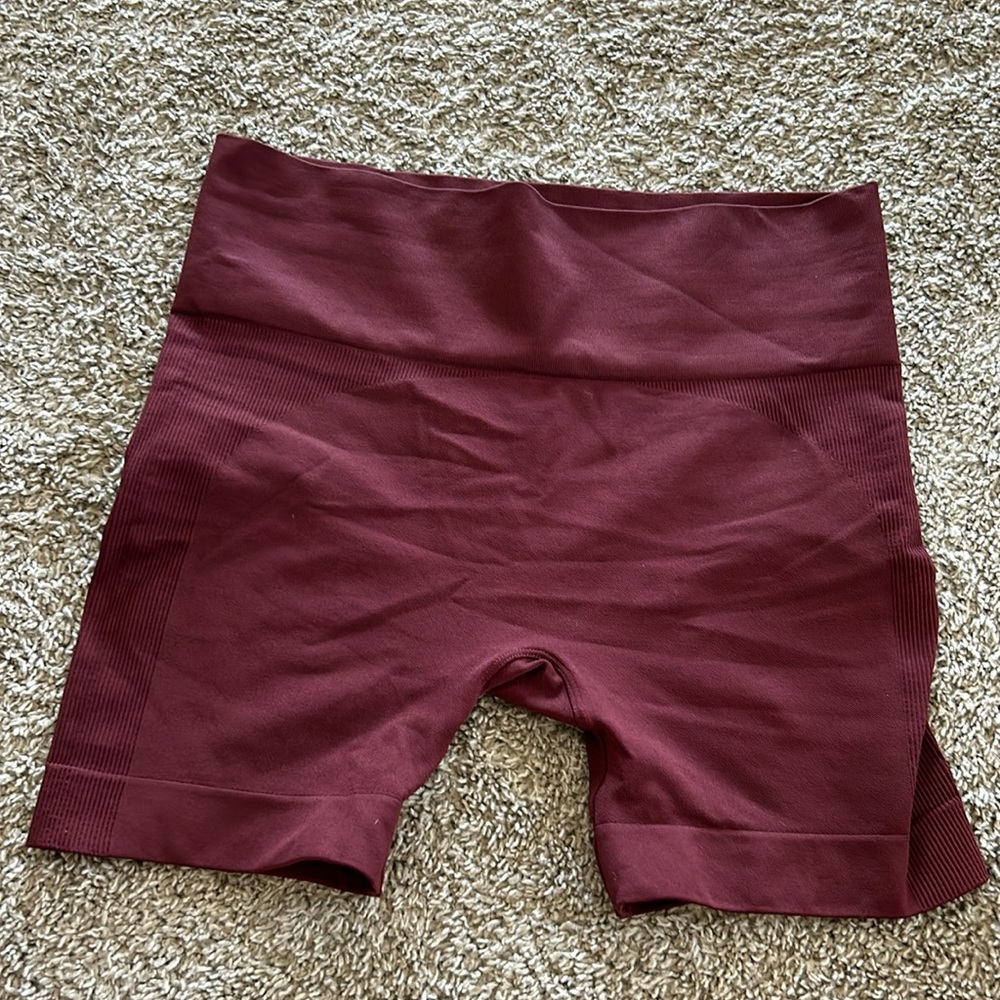 Set Active biker shorts